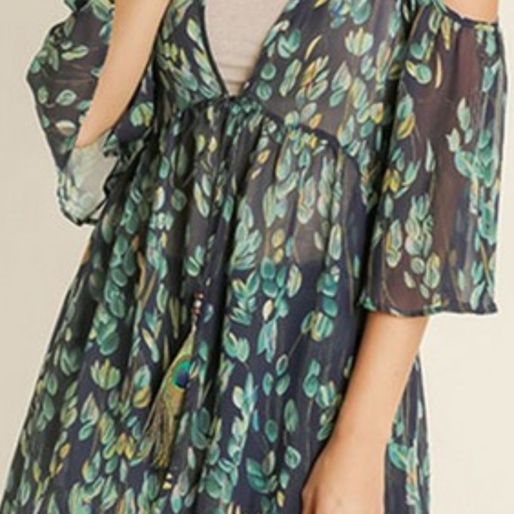 Floral Cold Shoulder Sheer Duster - Picture 6 of 7